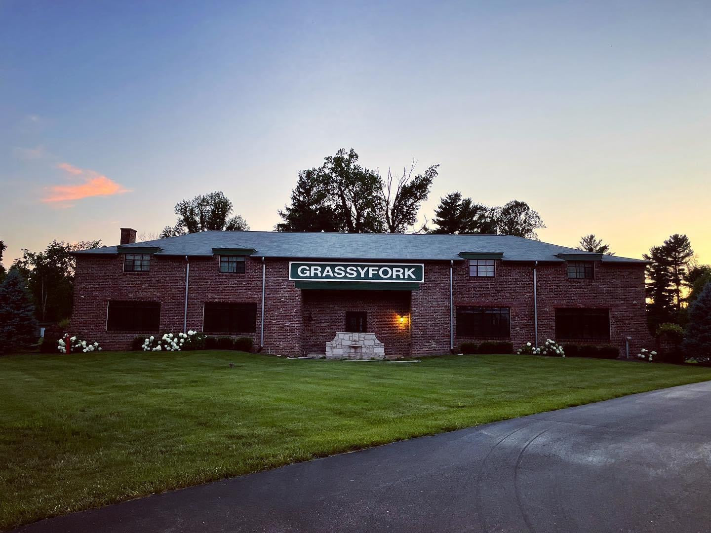 Grassyfork Fisheries building